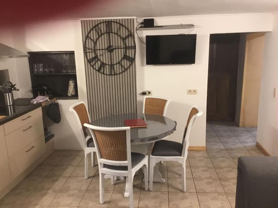 Gite Les 7 Frenes Vaux-sur-Sure Екстериор снимка